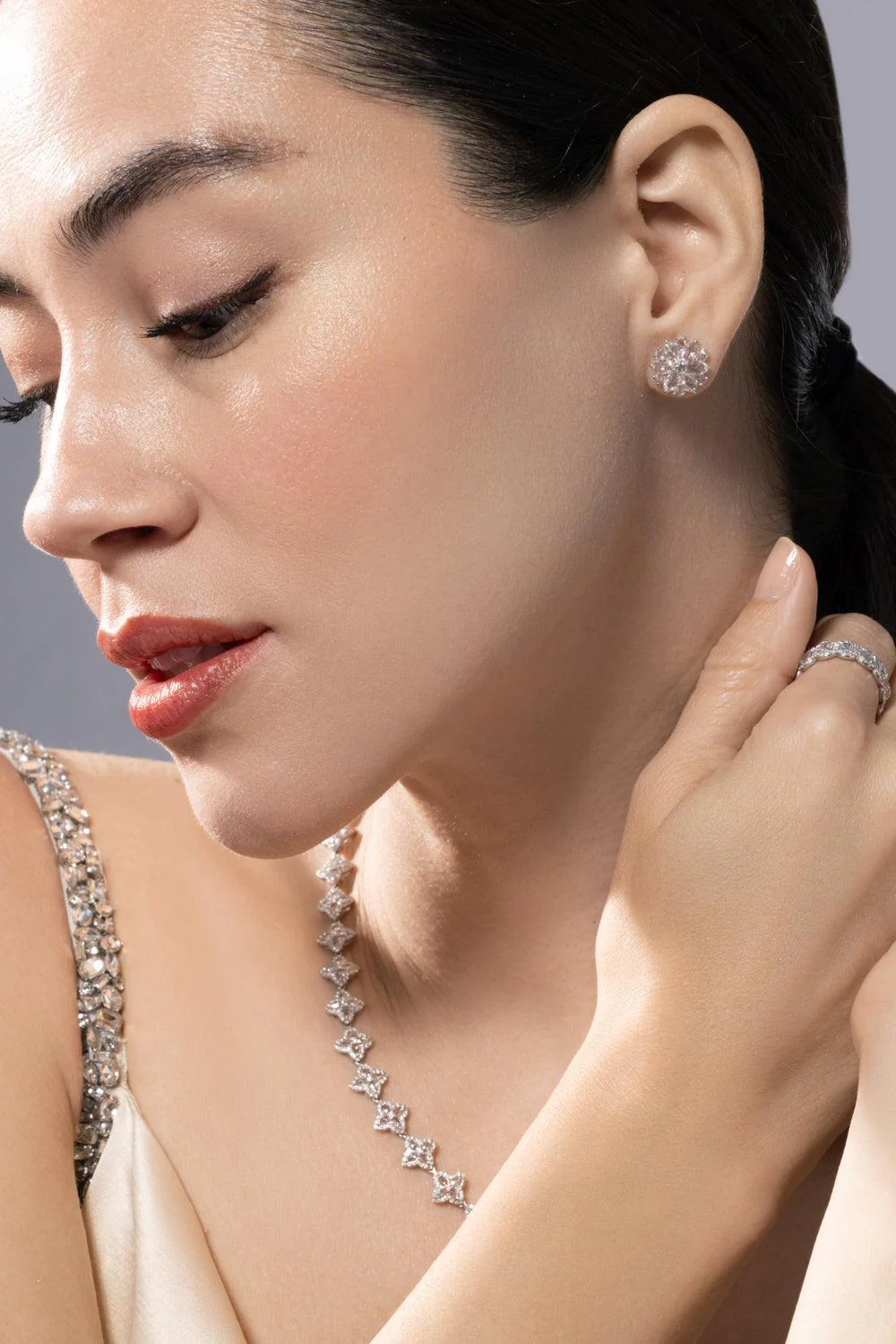 Diamond Mini Eclat Stud Earrings - Image 2