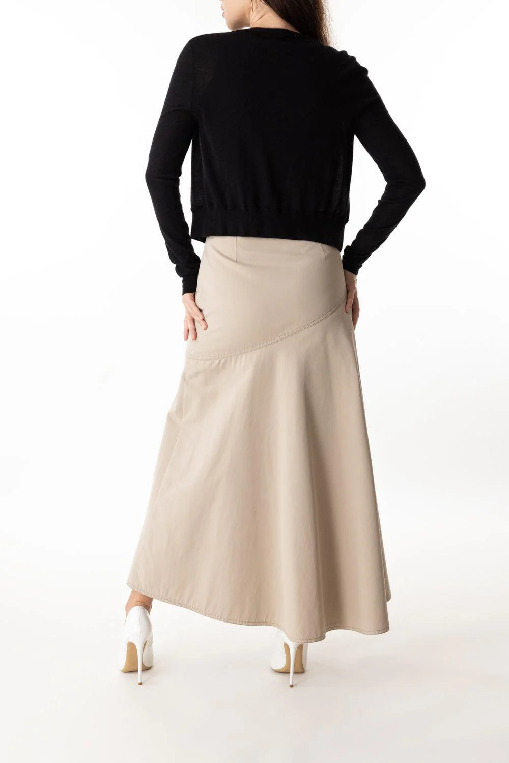 LONG SLEEVE BUTTON CARDIGAN - BLACK - Image 4
