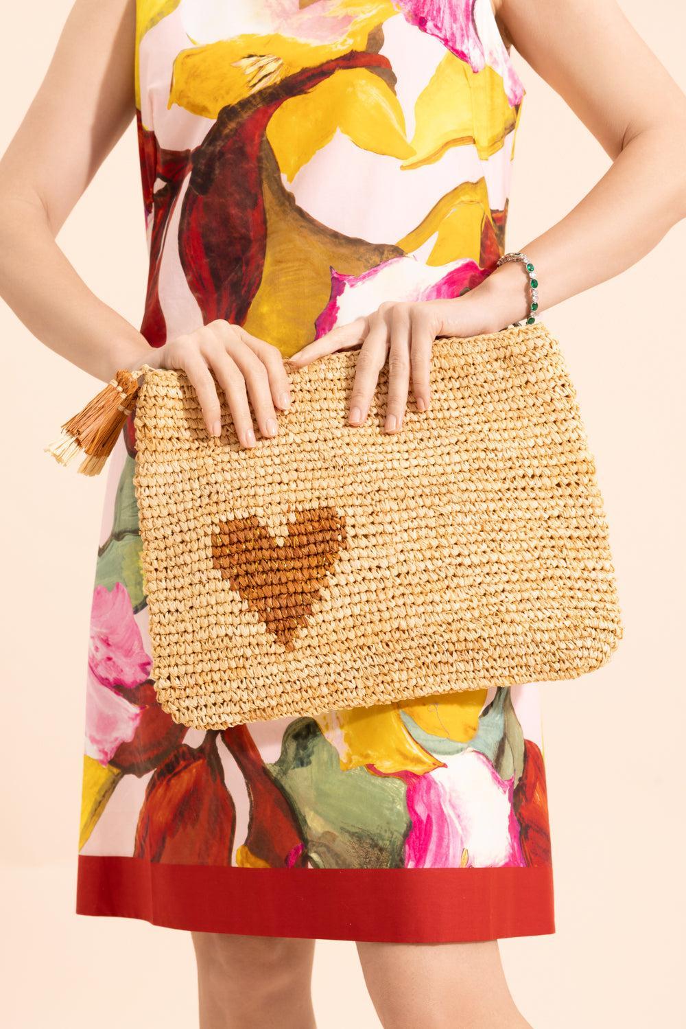 Large Heart Pouch - Natural - Image 4