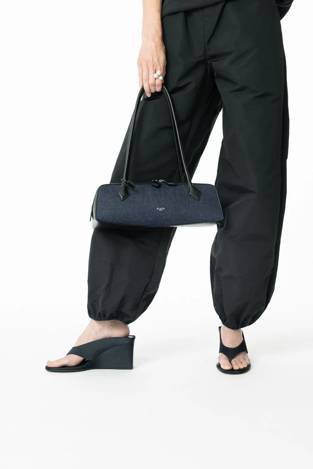 Cube Thong Mule - Image 3
