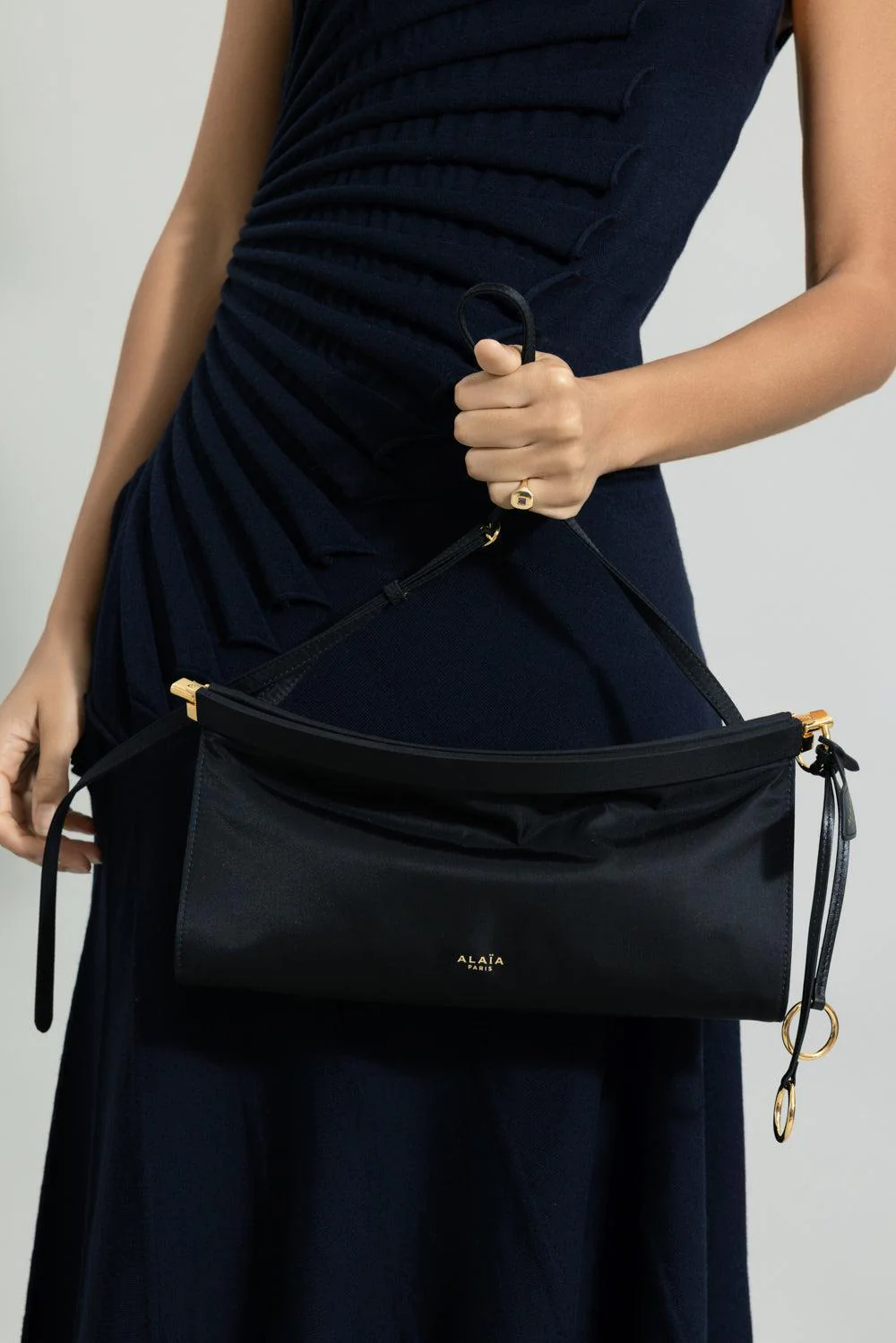East West Medium Bag - Noir - Image 4