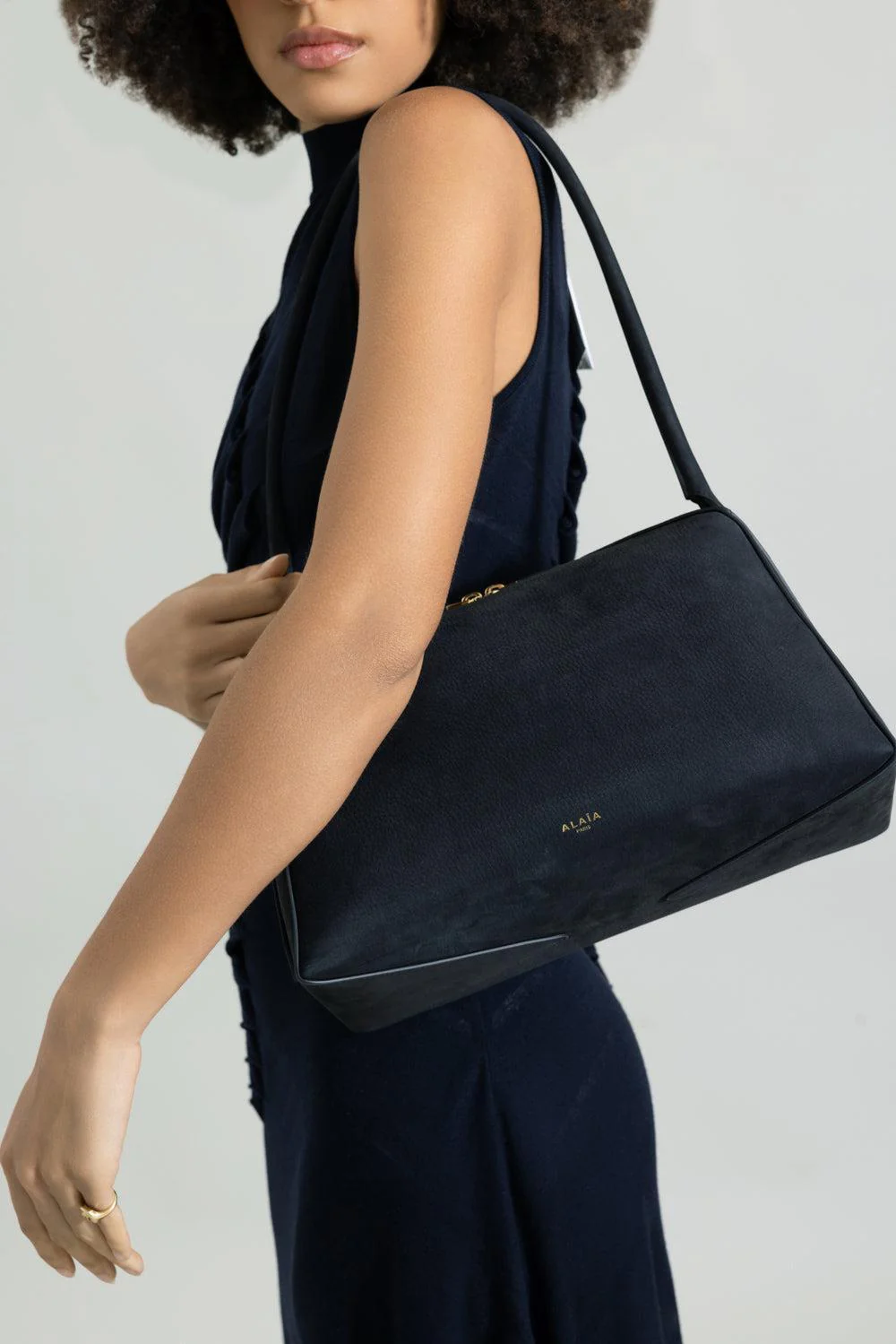 Medium Shoulder Bag - Noir - Image 3