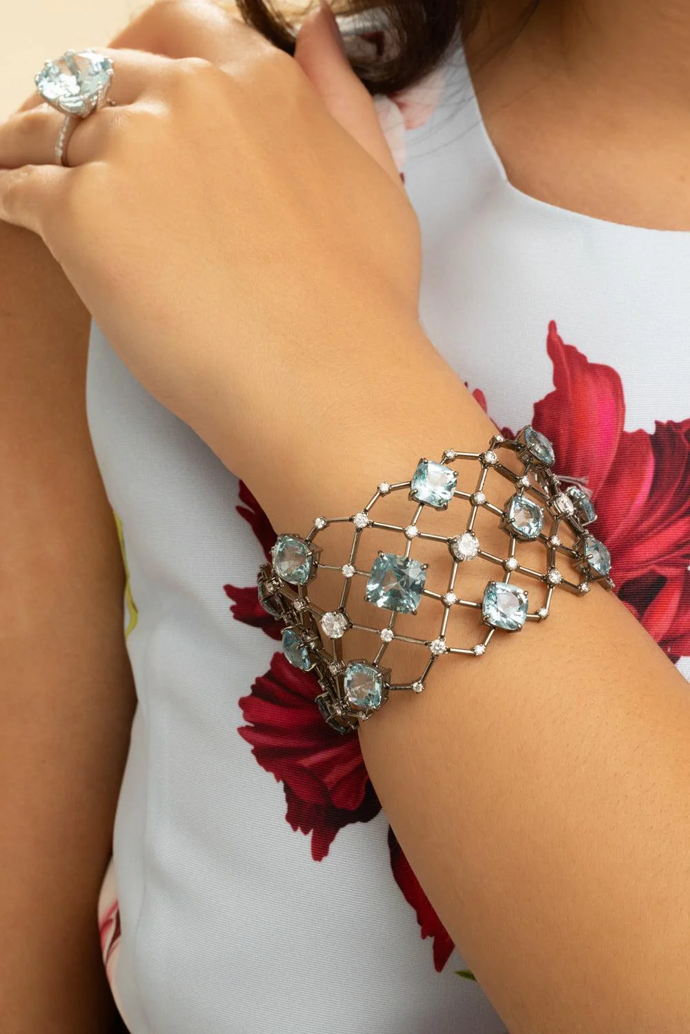 Aquamarine Diamond Bracelet - Image 3