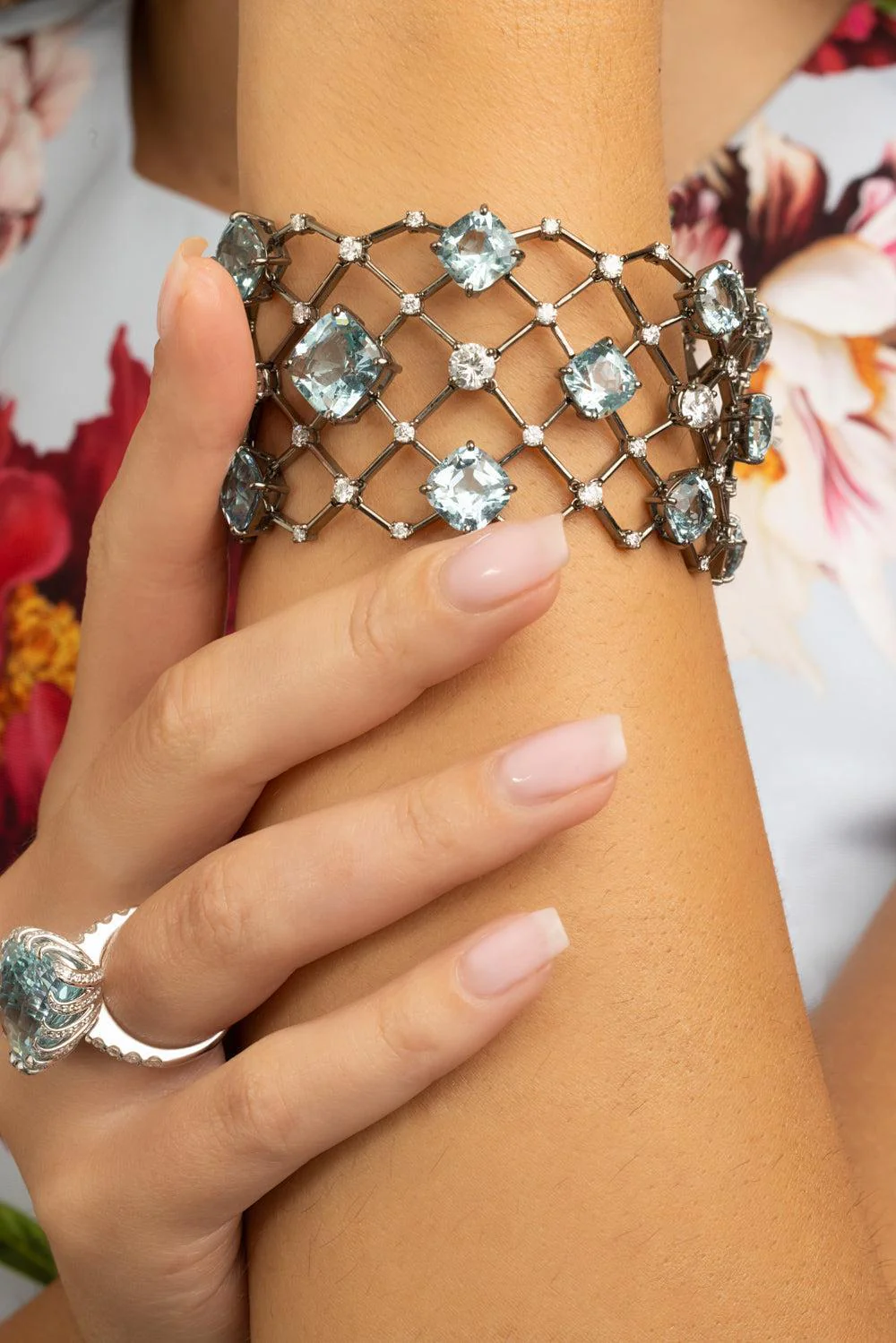 Aquamarine Diamond Bracelet - Image 4