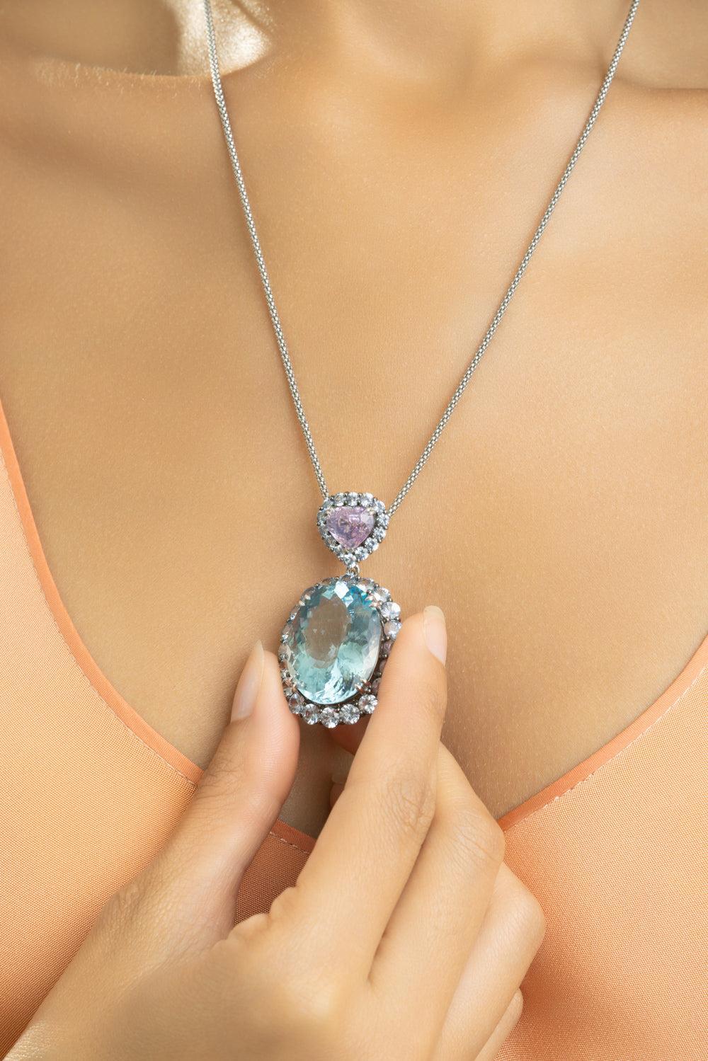 Aquamarine Sapphire Pendant Necklace - Image 3