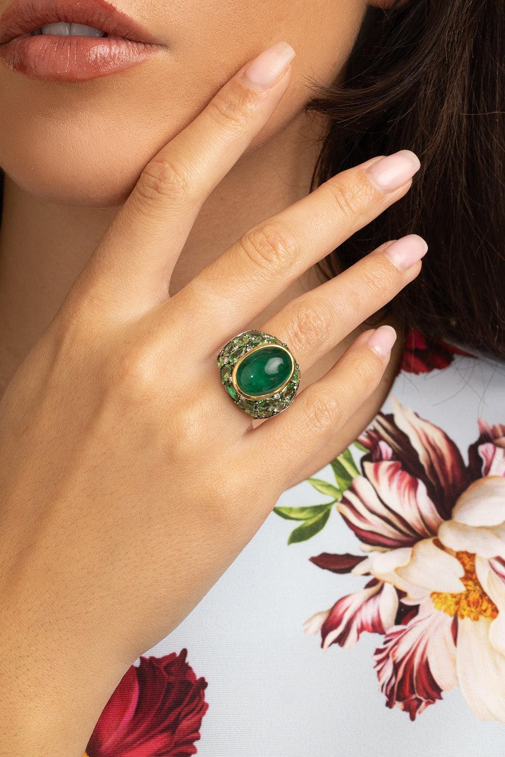Emerald Tsavorite Diamond Ring - Image 3