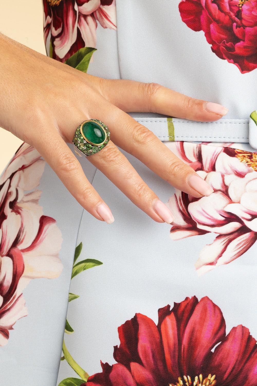 Emerald Tsavorite Diamond Ring - Image 4
