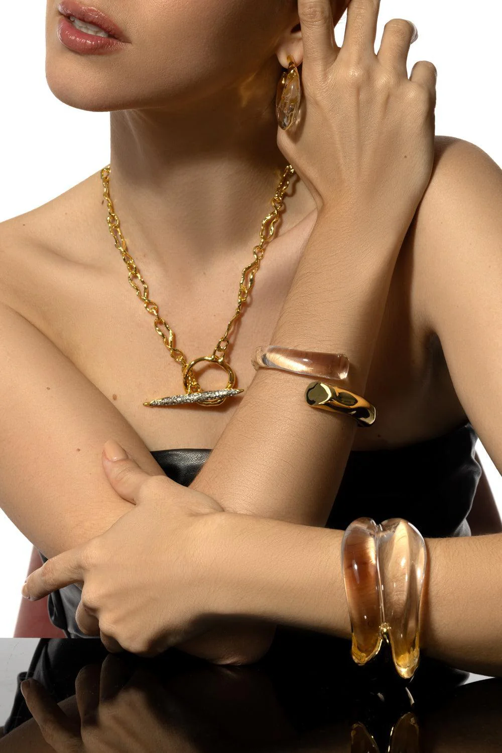 Bypass Hinge Bracelet - Image 4
