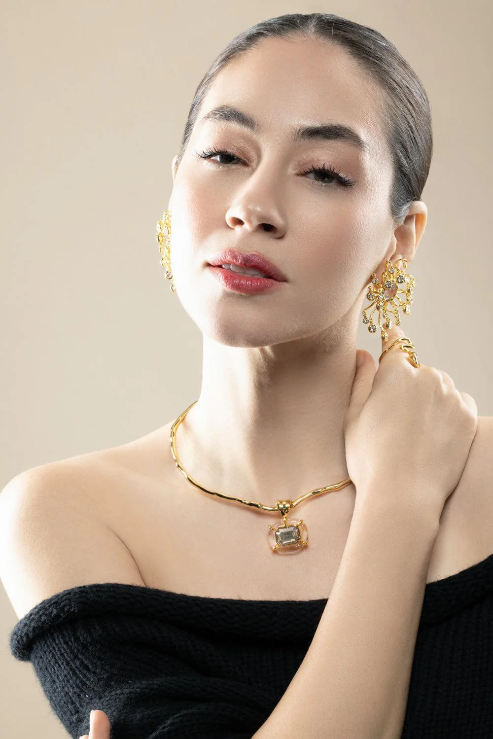 Crystal Asterales Modernist Earrings - Image 4