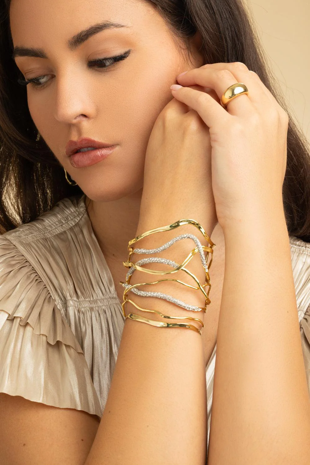 Crystal Intertwined Solanales Wide Cuff Bracelet - Image 4