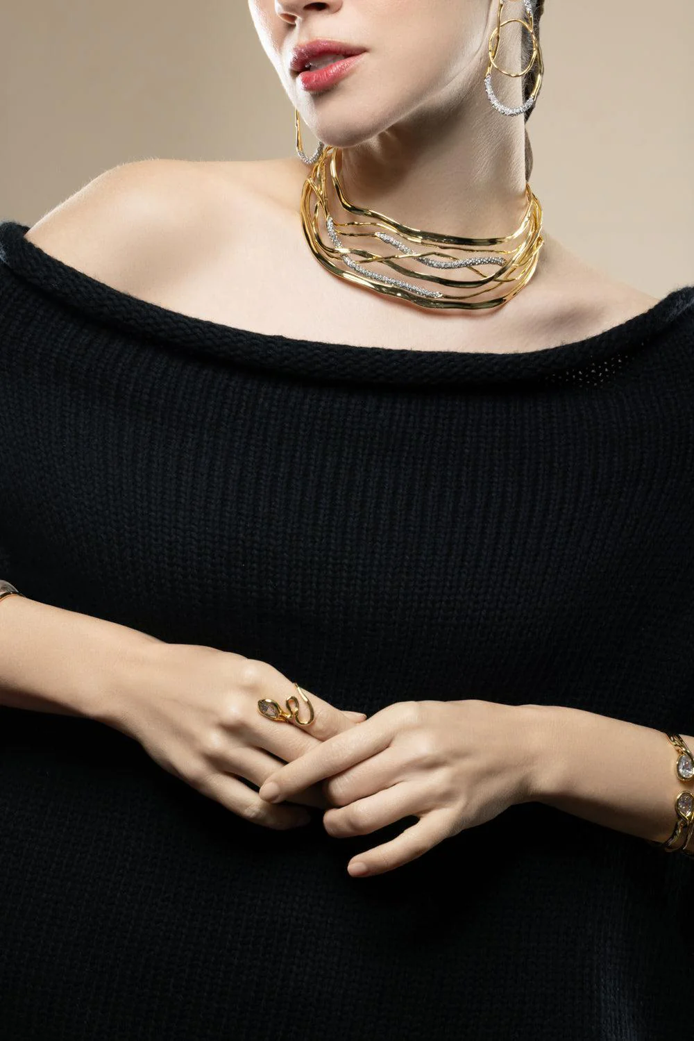 Crystal Solanales Woven Collar Necklace - Image 4