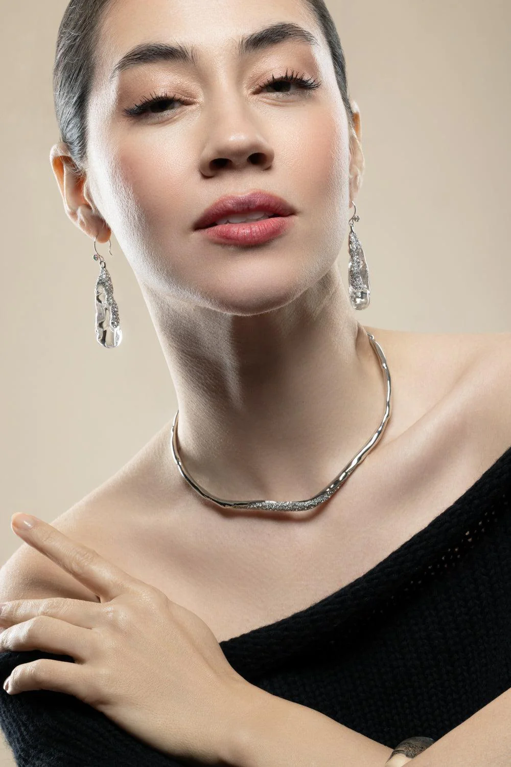 Lucite Silverlake Wire Earrings - Image 2