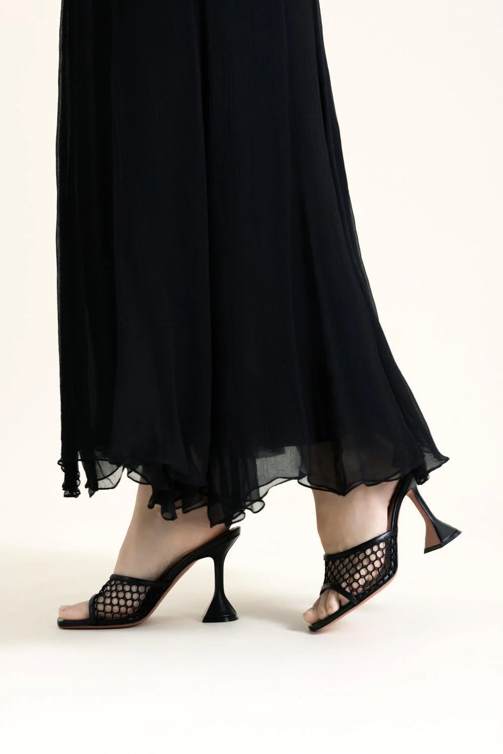 Lupita Slipper 95 - Image 3