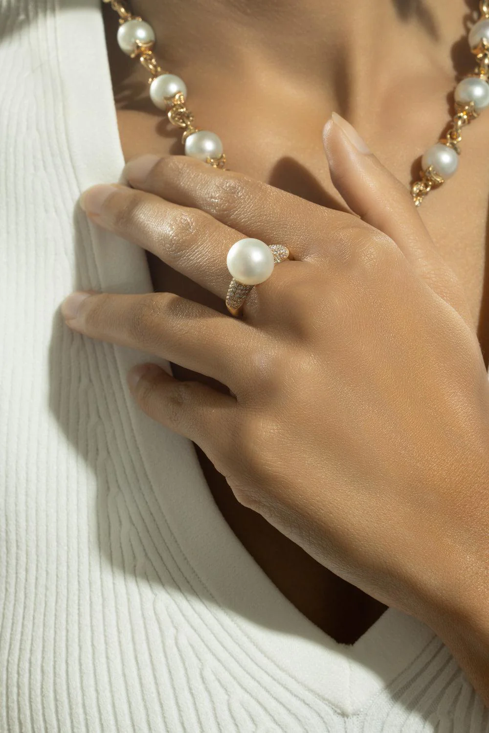 Diamond Pearl Center Ring - Image 3