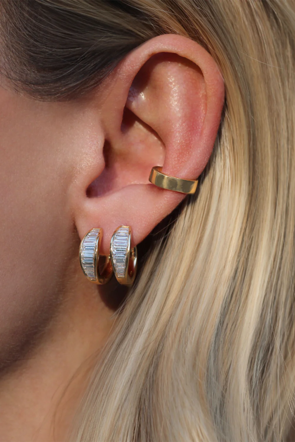 Diamond Baguette Huggie Earrings - Image 5
