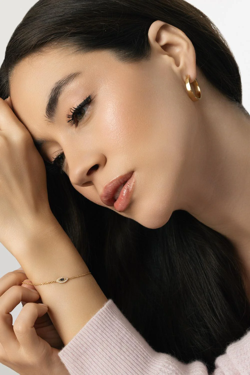 Medium Classic Meryl Hoop Earrings - Image 4