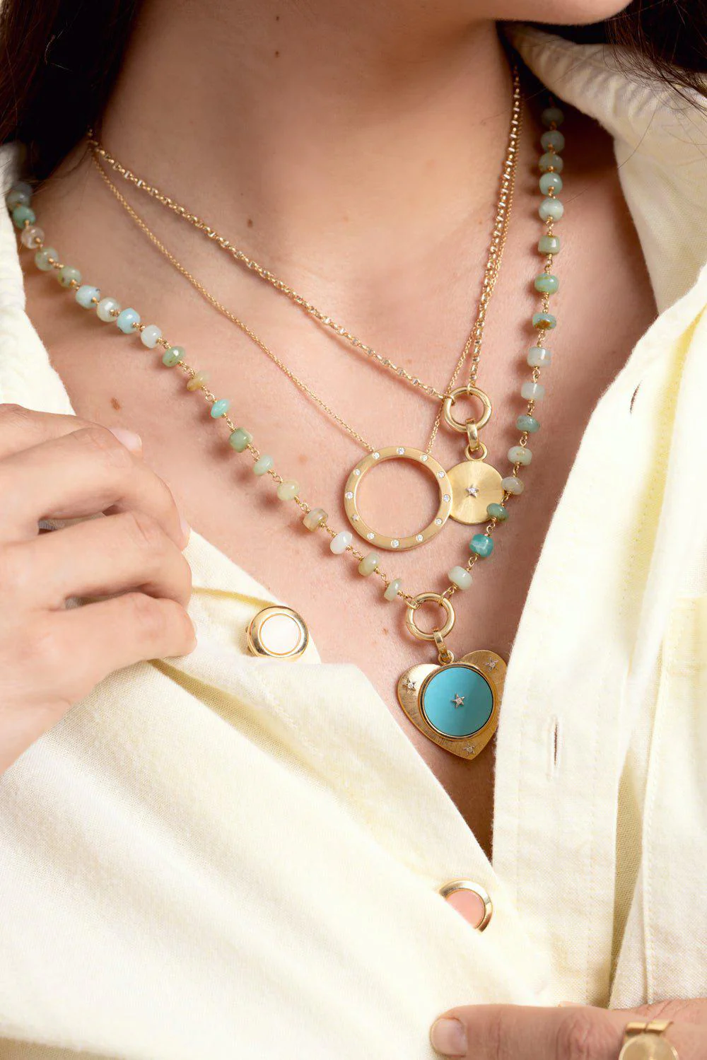 Ora Circle Pendant Necklace - Image 2
