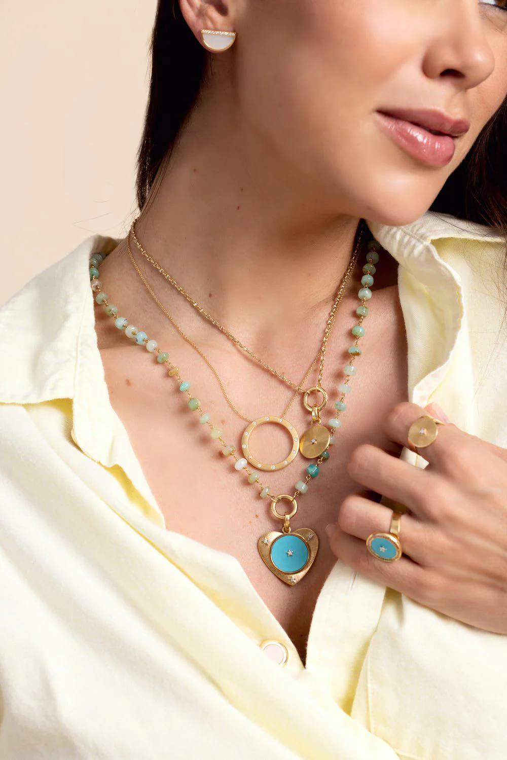 Ora Circle Pendant Necklace - Image 4