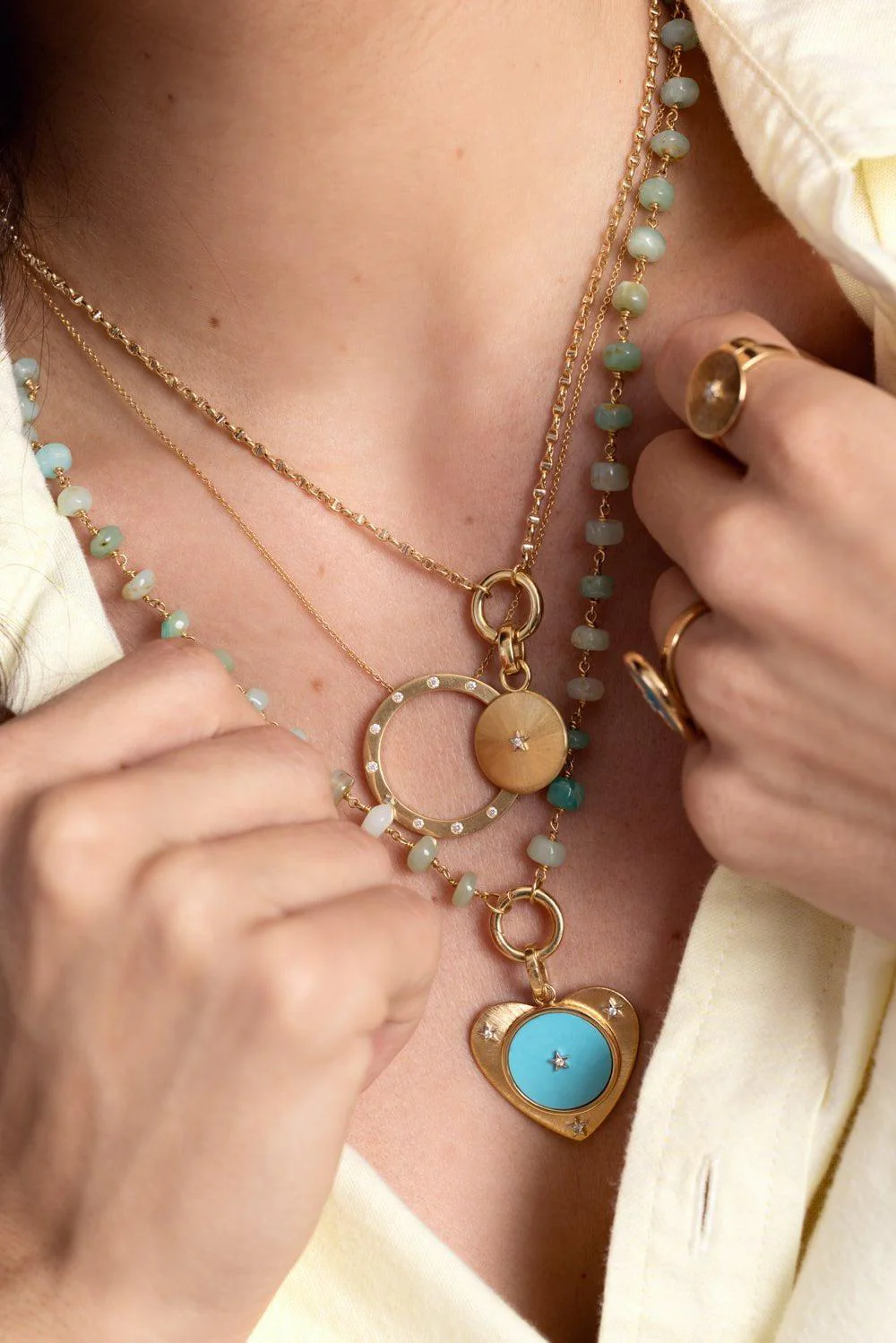 Ora Circle Pendant Necklace - Image 5