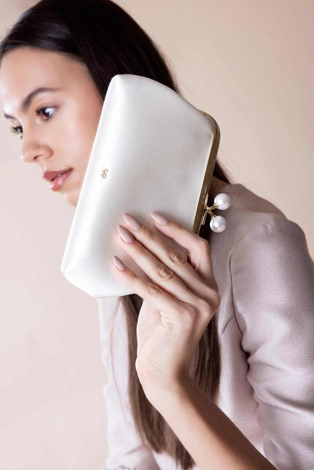 Maud Pearl Clutch - Chalk - Image 4