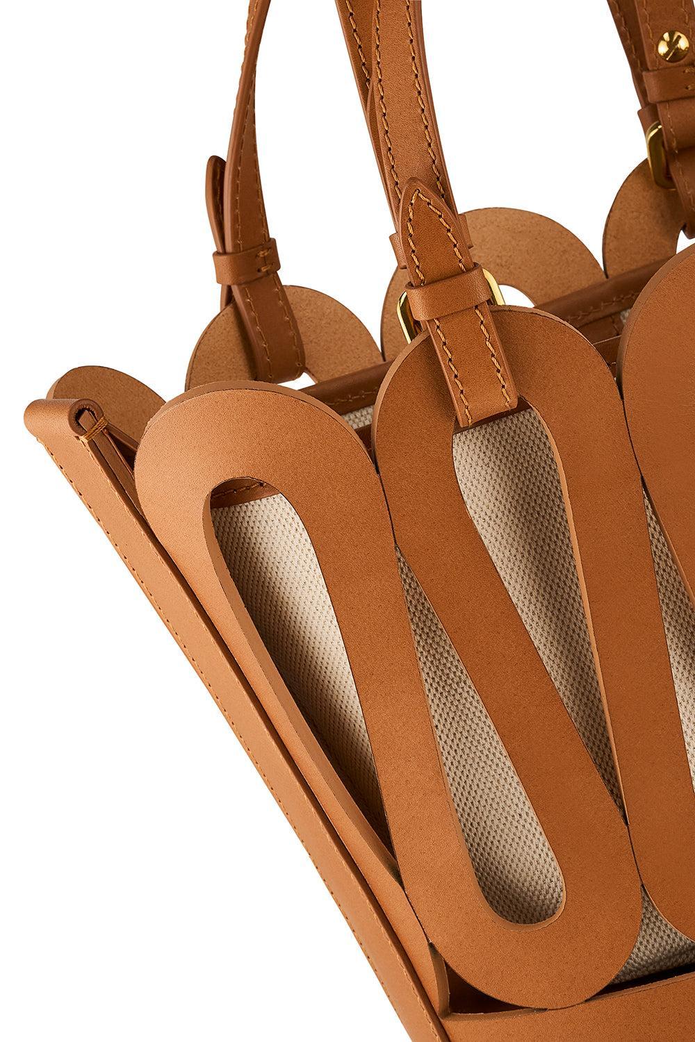 Medium Artistè Tote Bag - Natural Caramel - Image 7
