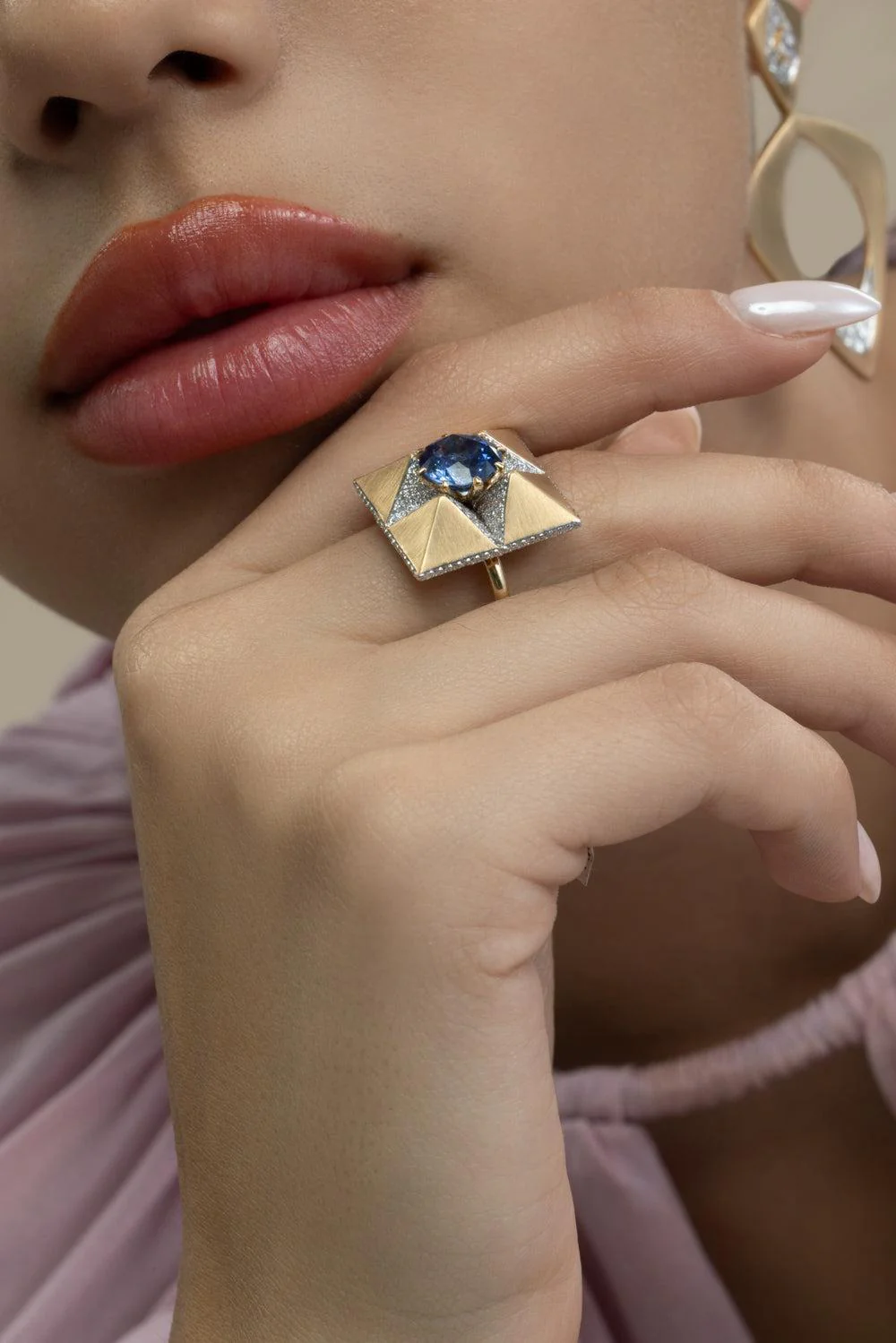 Sapphire The Fortune Teller Origami Ring - Image 3