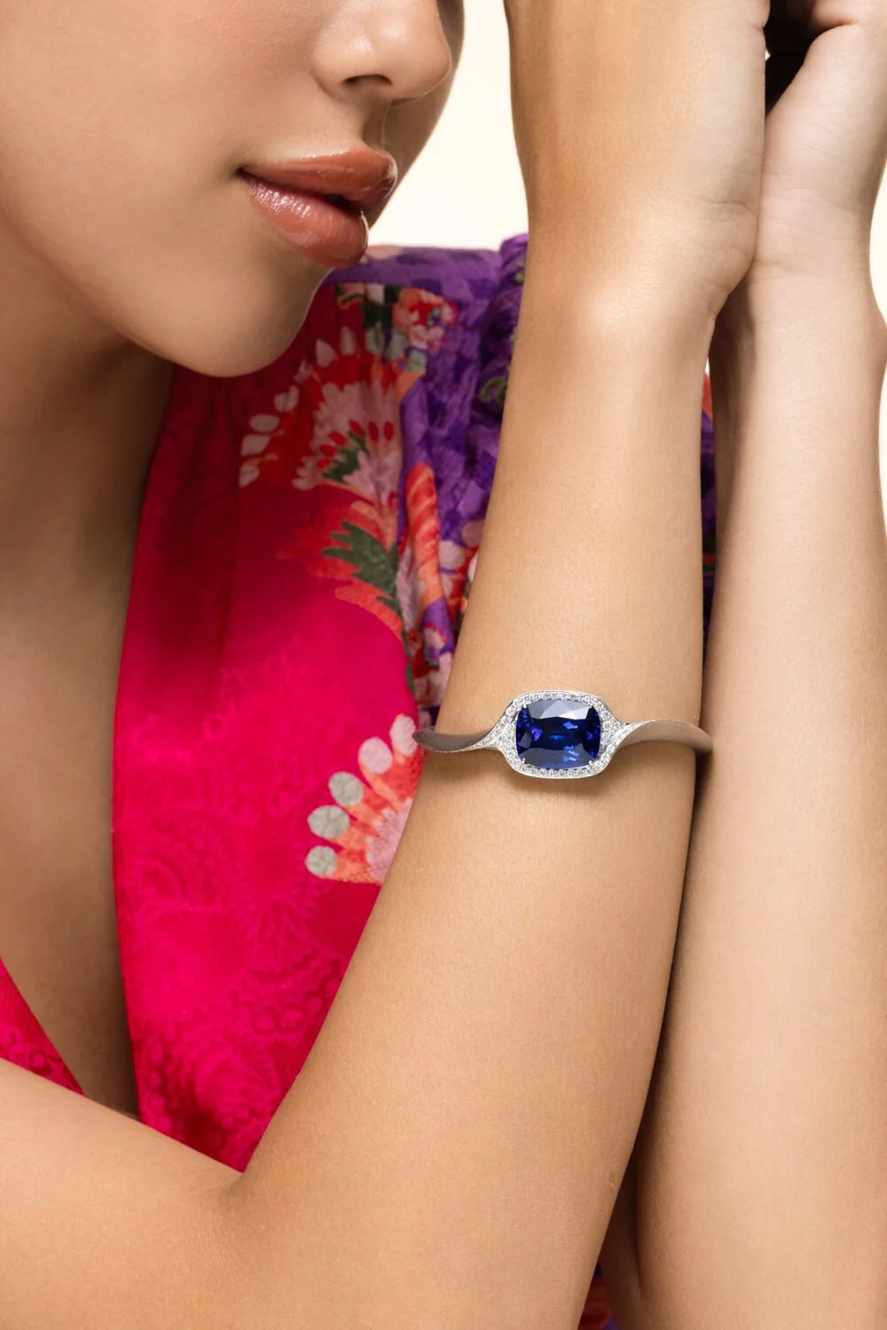 Tanzanite Diamond Bangle - Image 4