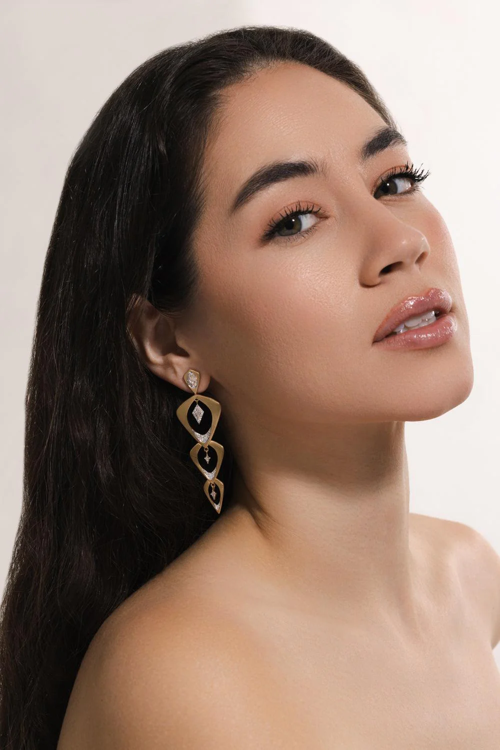 "Wicker" Three Layer Earrings - Image 4