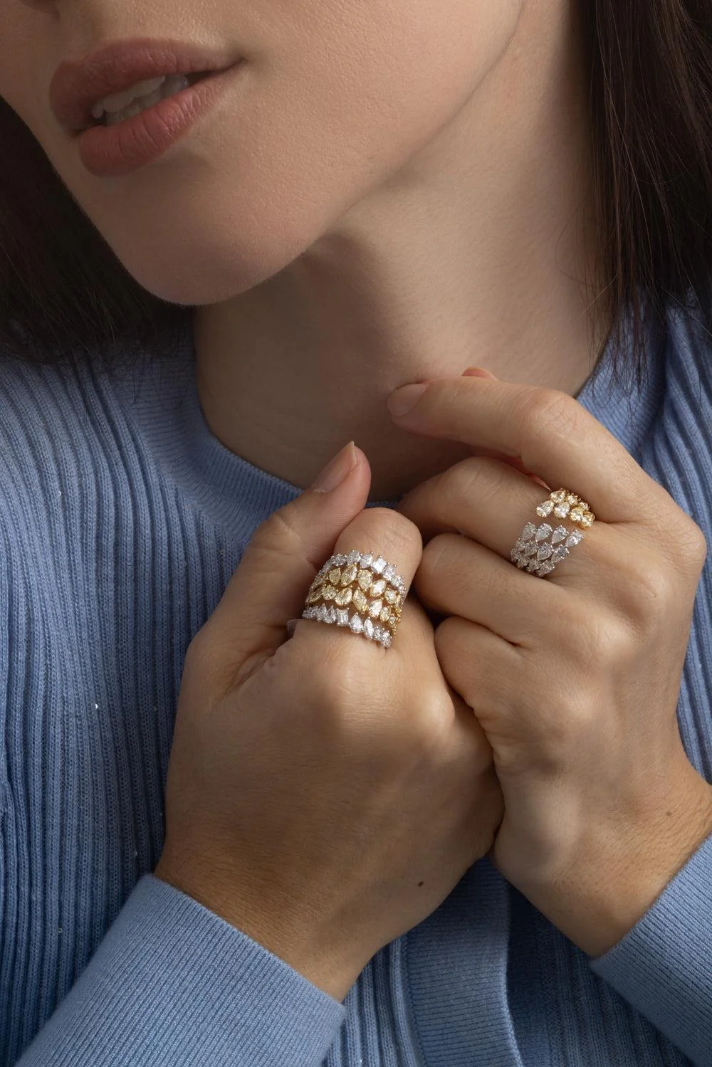 Mixed Cut Diamond Four Row Ring - Image 3