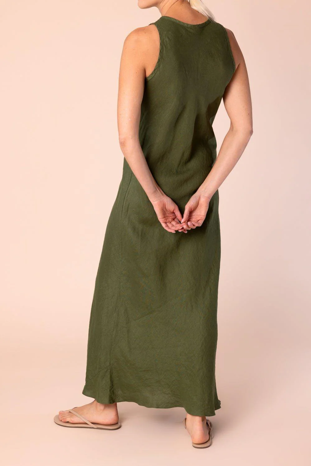 Sleeveless Vneck Dress - Verde - Image 3