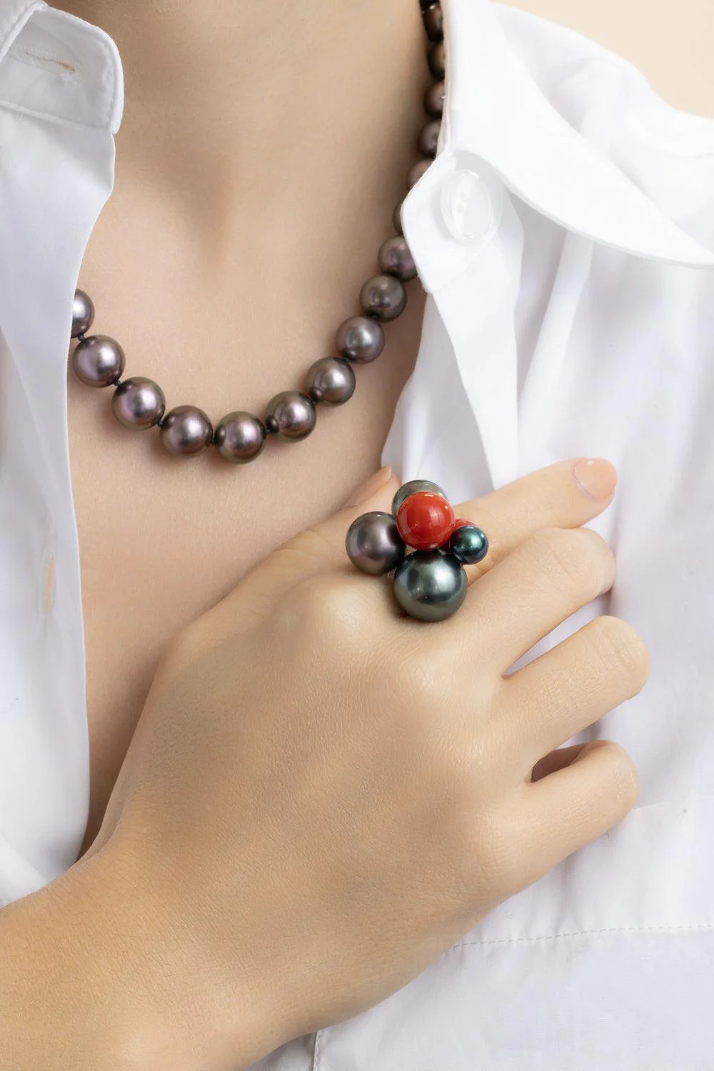Coral Bead Multi Bubble Large Ring - Image 3