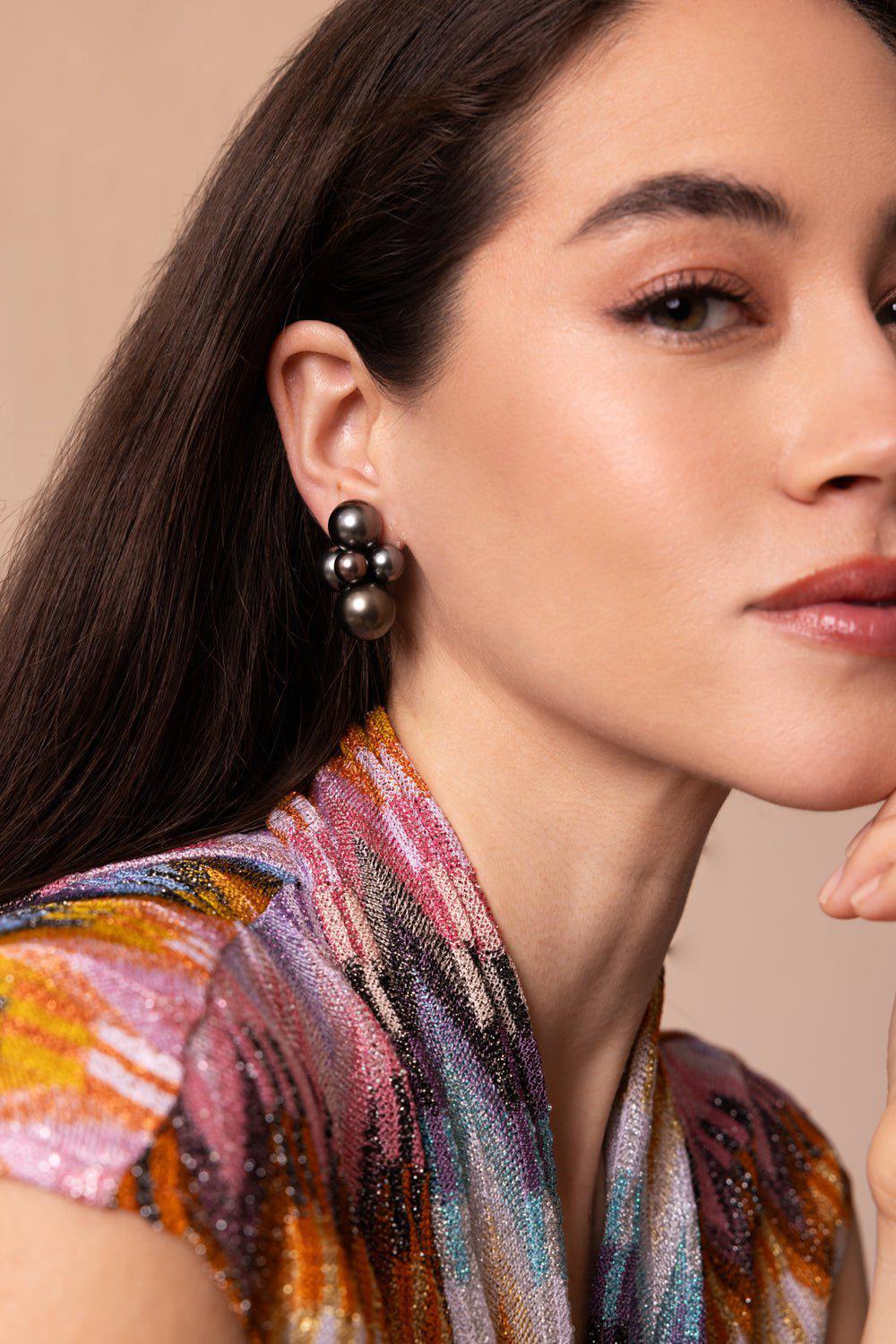 Large Bubble Tahitan Pearl Earrings - Image 3