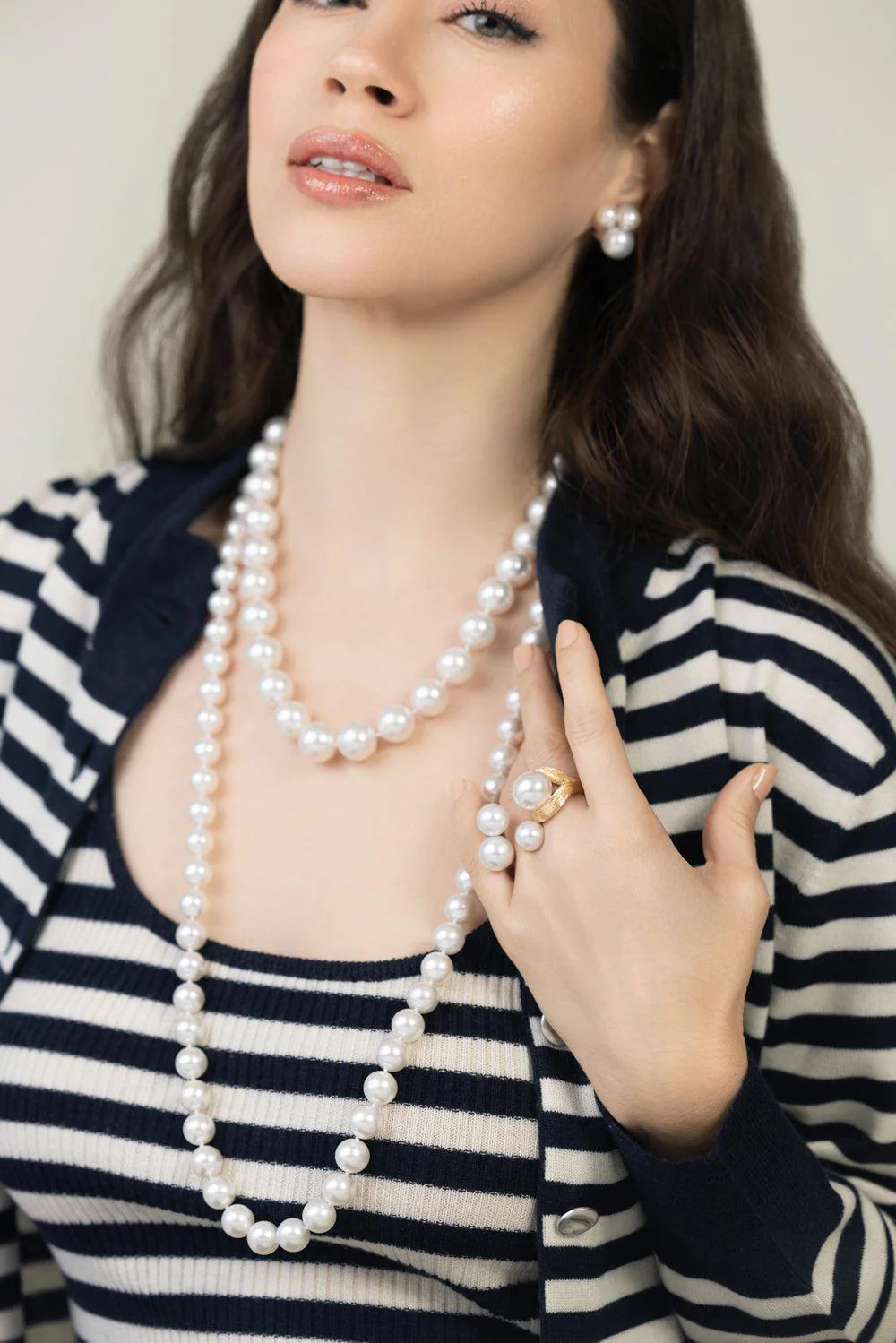 White South Sea Strand Necklace - Image 4