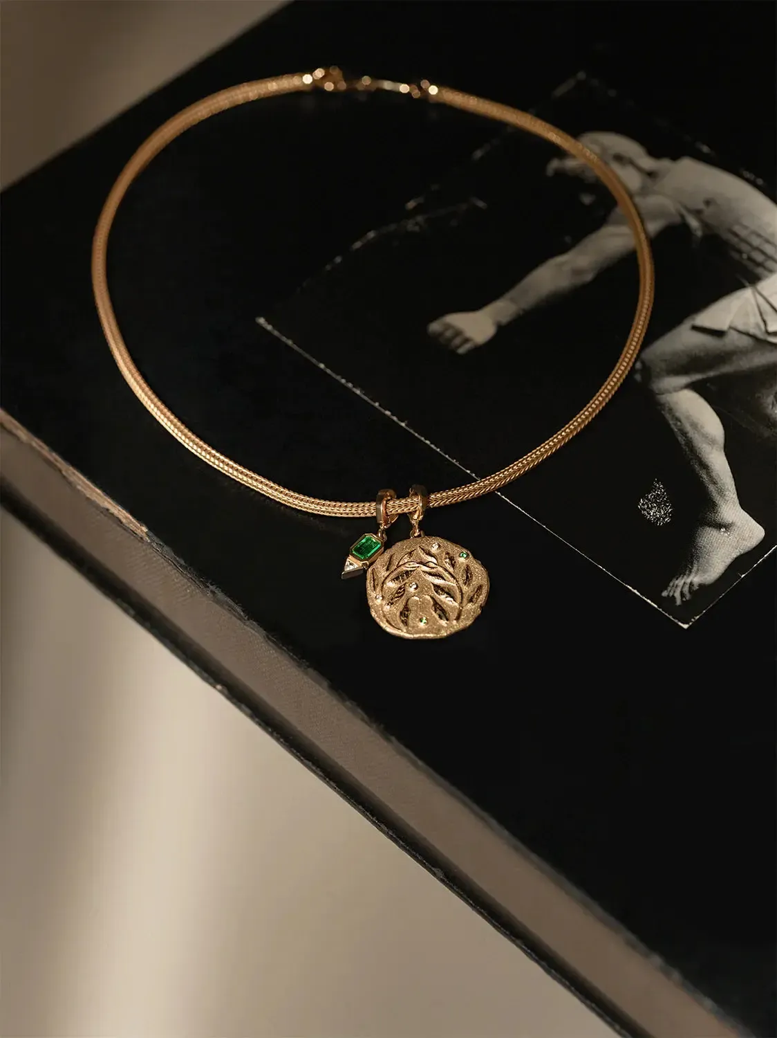 Divine Woven Chain Necklace - Image 3