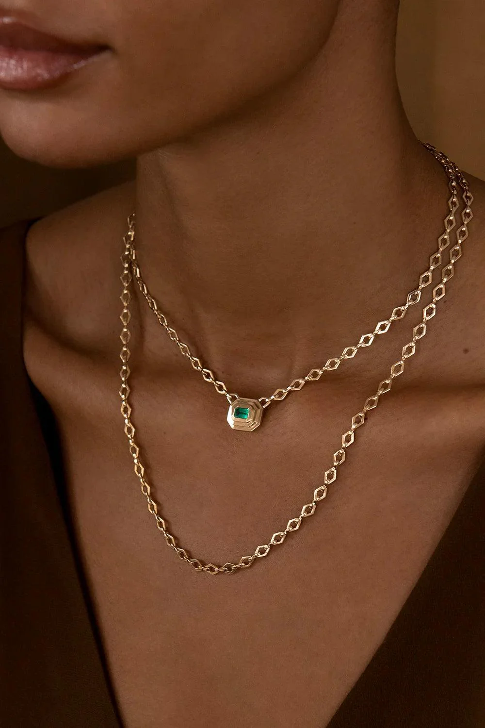 Emerald Staircase Medium Chain Necklace - Image 2
