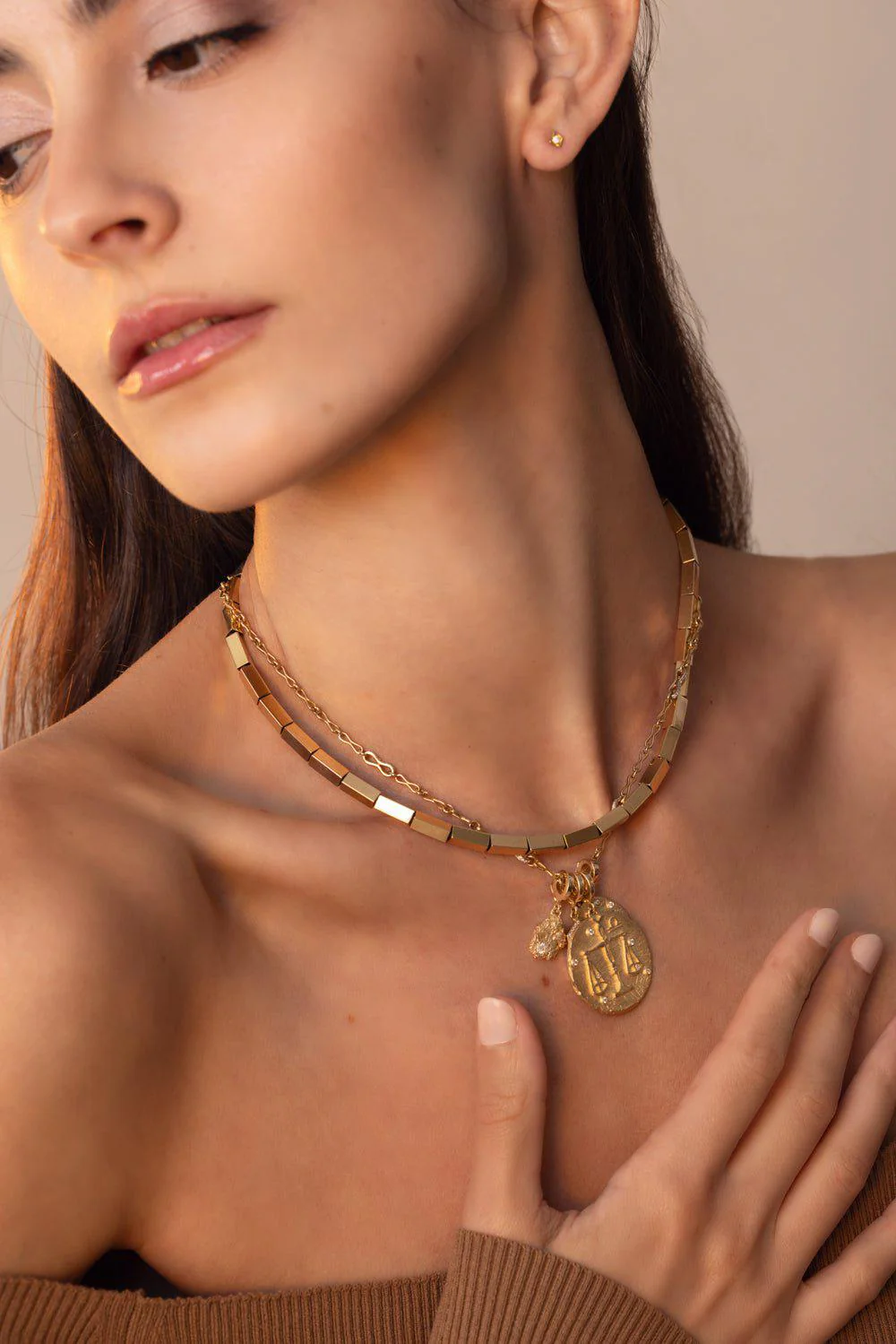 Small Diamond Circle Link Chain - Image 3