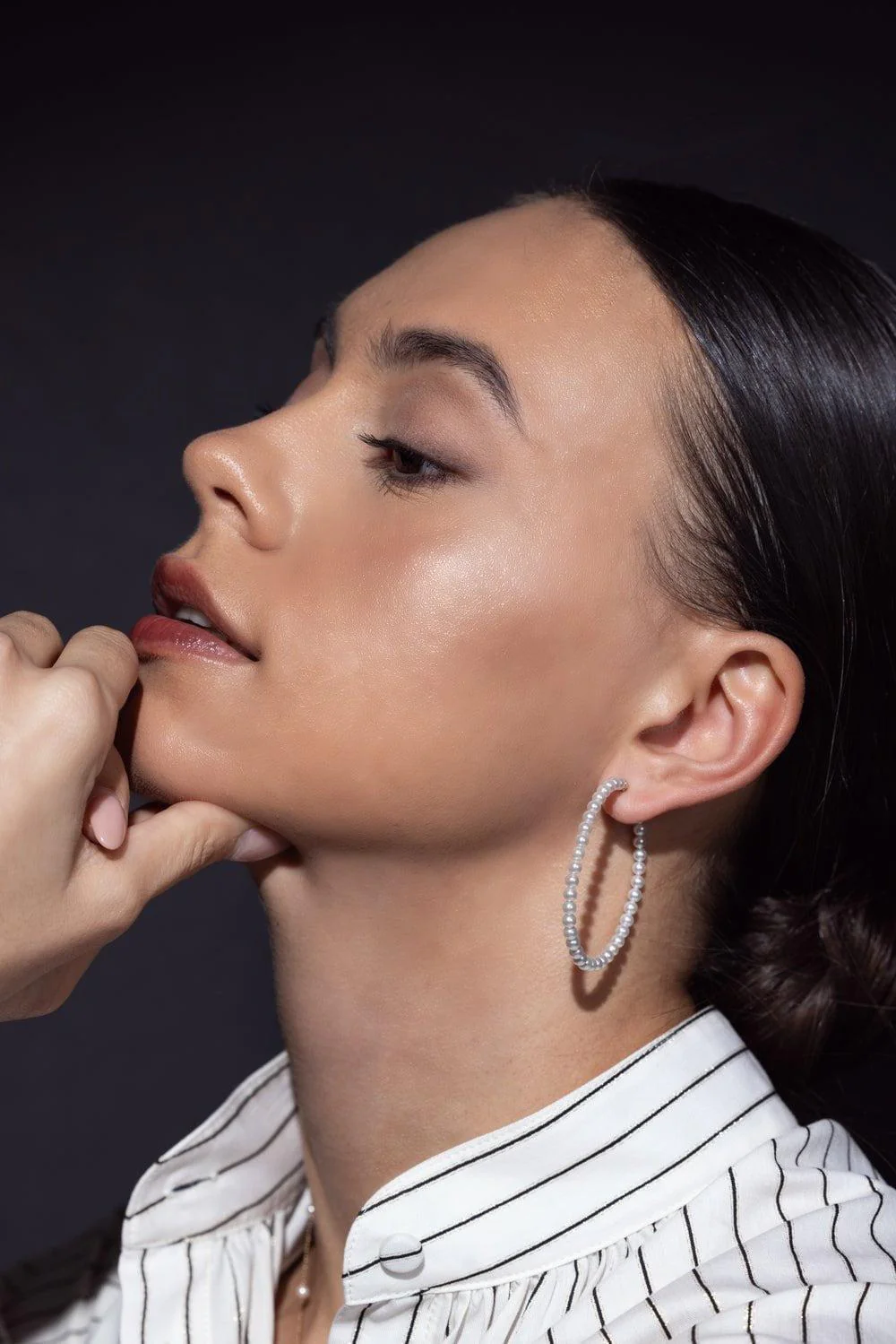 Akoya Hoop Earrings - Image 4