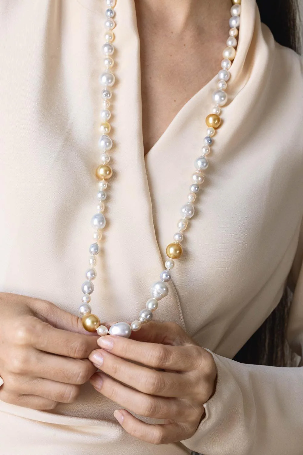 Multi Color South Sea Pearl Necklace - Image 4