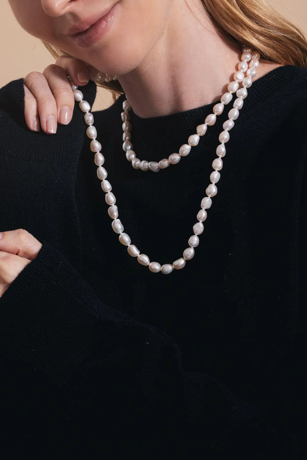 White Pearl Freshwater Baroque Necklace - 24in - Image 6