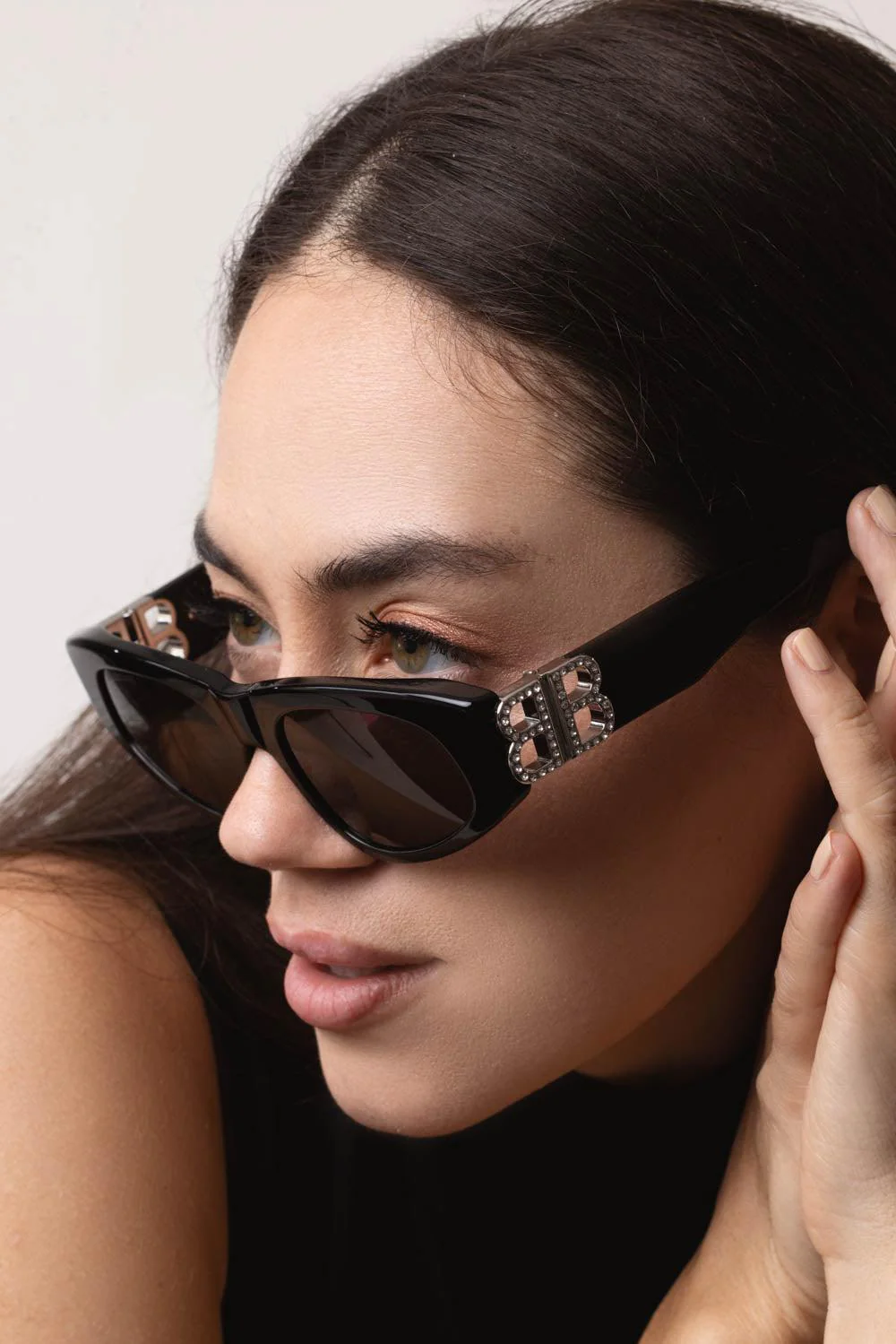 Dynasty D-Frame Sunglasses - Image 3
