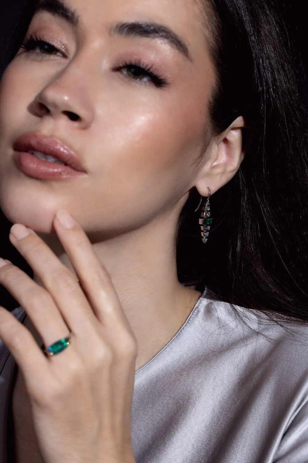 Emerald Diamond Drop Earrings - Image 3
