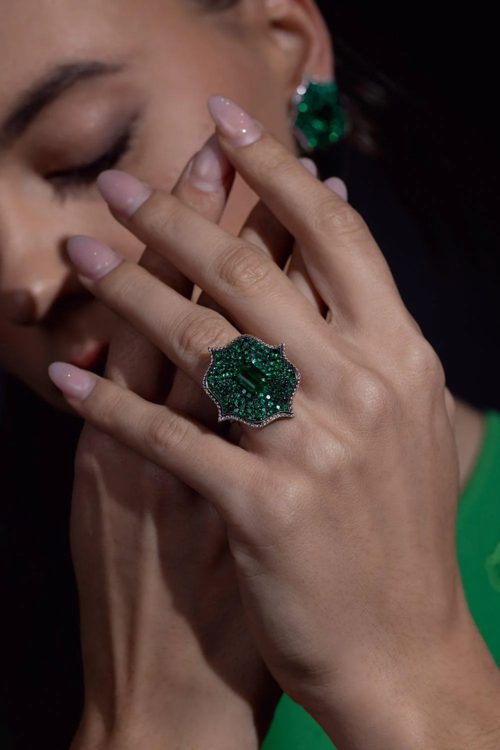 Lotus Emerald Ring - Image 2