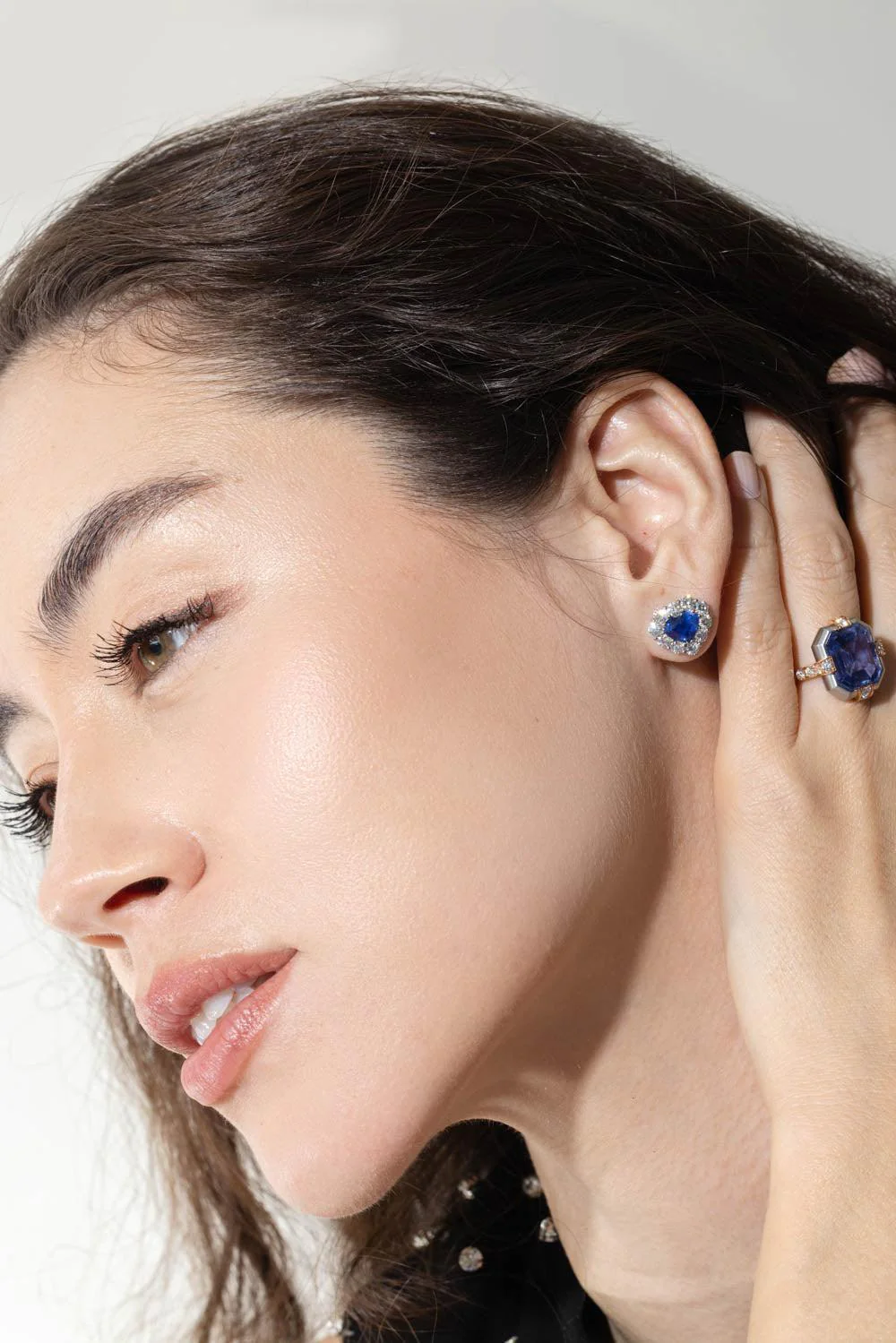 Sapphire Diamond Heart Earrings - Image 4