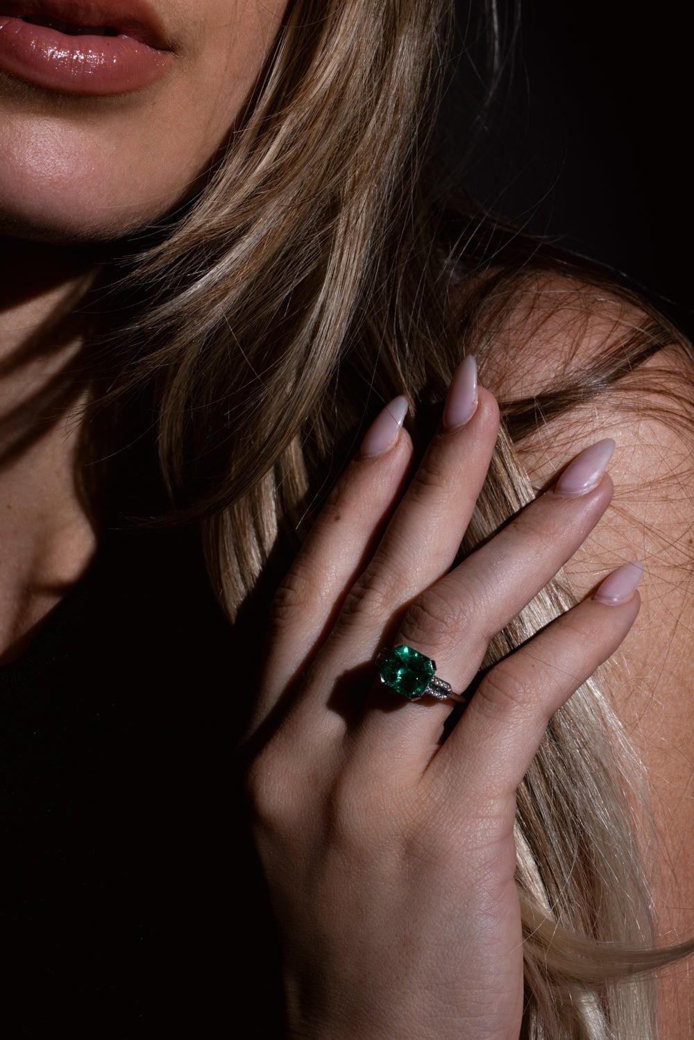 Square Emerald Diamond Ring - Image 3