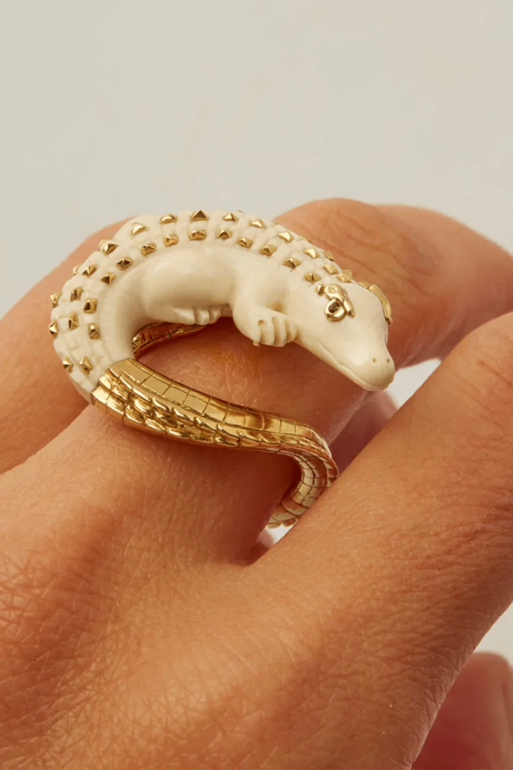 Mammoth Alligator Twist Ring - Image 5
