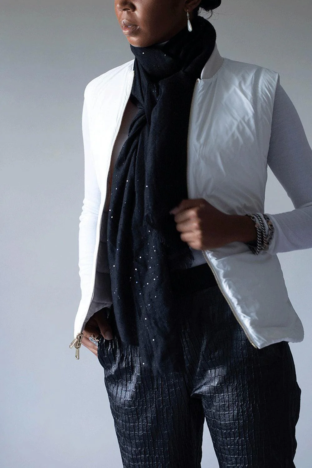 Black Cashmere Silk and Paillette Scarf - Image 3