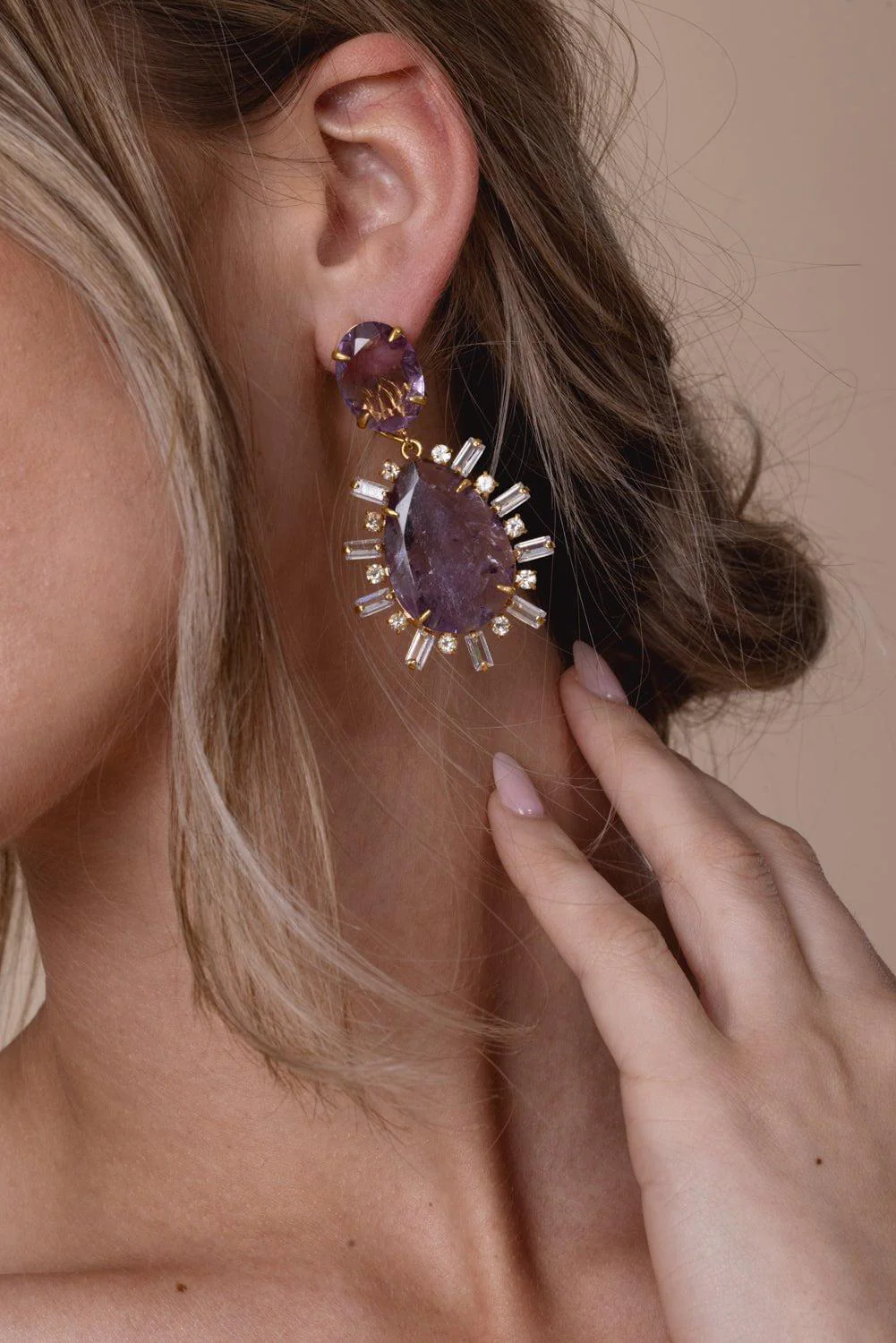 Amethyst Oval Top Earrings - Image 2