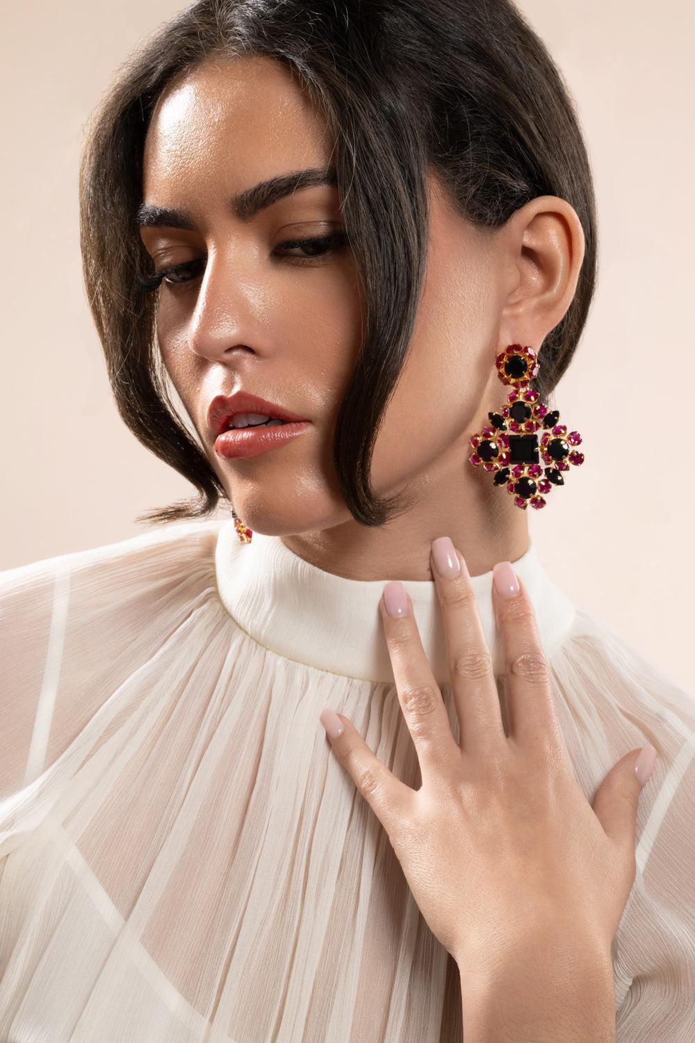 Fuchsia Black Quartz Ariadne Earrings - Image 2