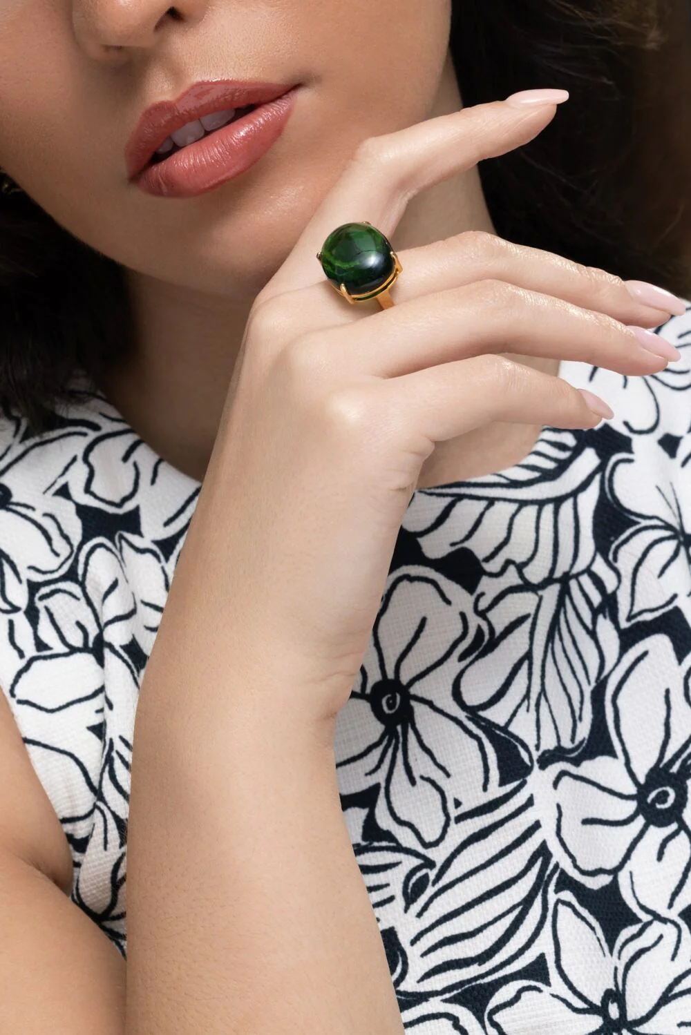 Green Quartz Gabriela Ring - Image 4
