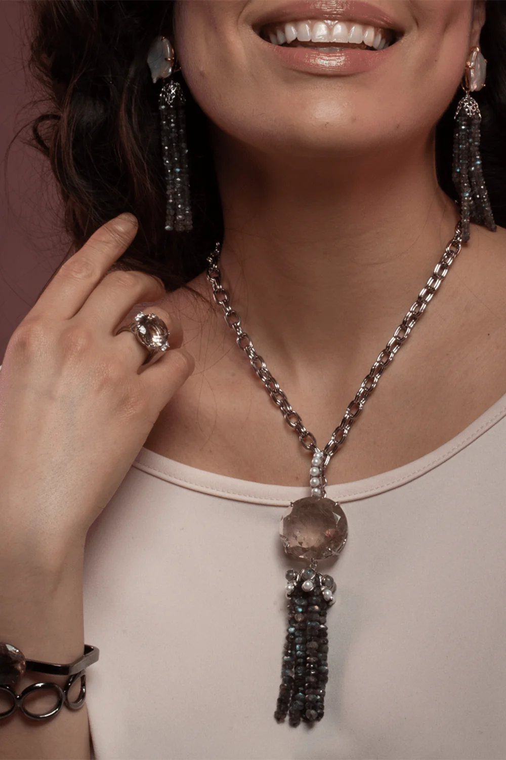 Labradorite Quartz Cora Necklace - Image 2